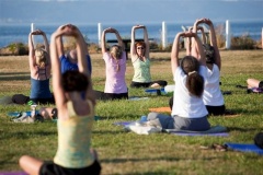 jen-beach-yoga-